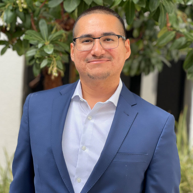 Milton Turcios - Exec Page Milton Turcios